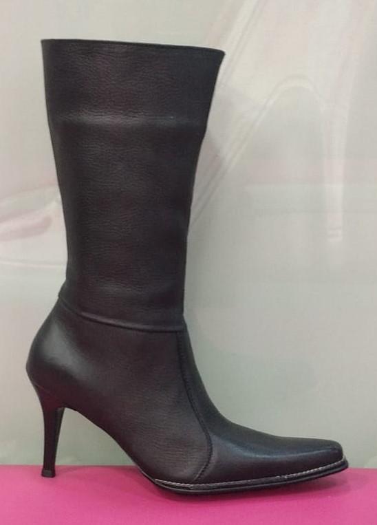 951-EU BOTA MUSLERA